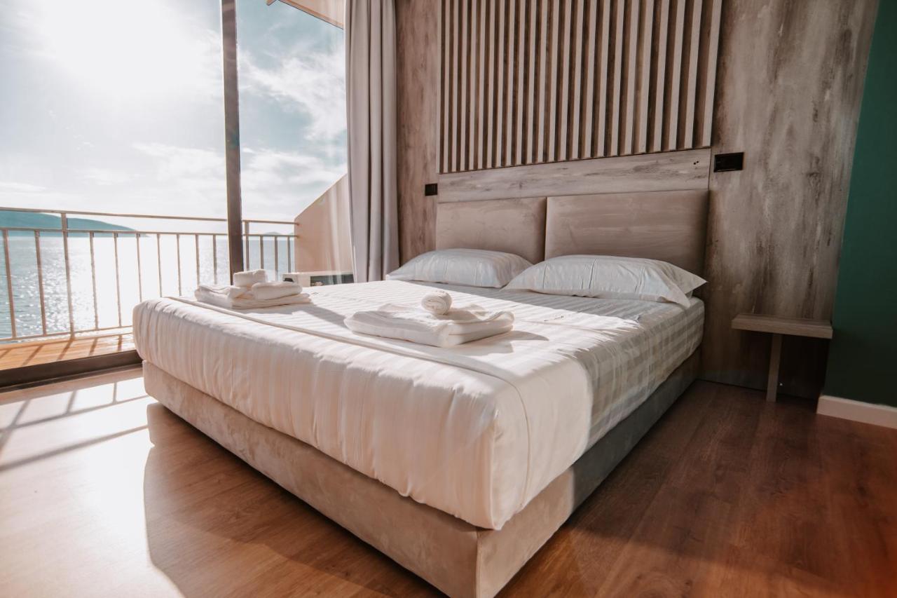 Inn Hotel Vlorë 外观 照片