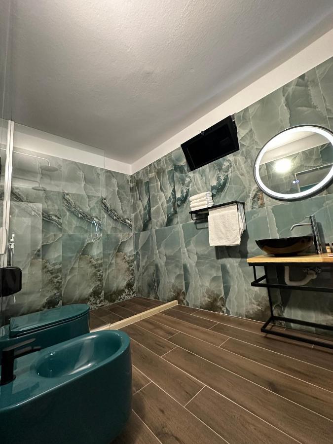 Inn Hotel Vlorë 外观 照片