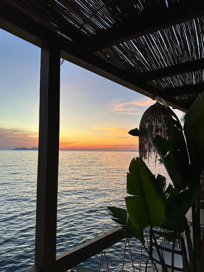 Inn Hotel Vlorë 外观 照片