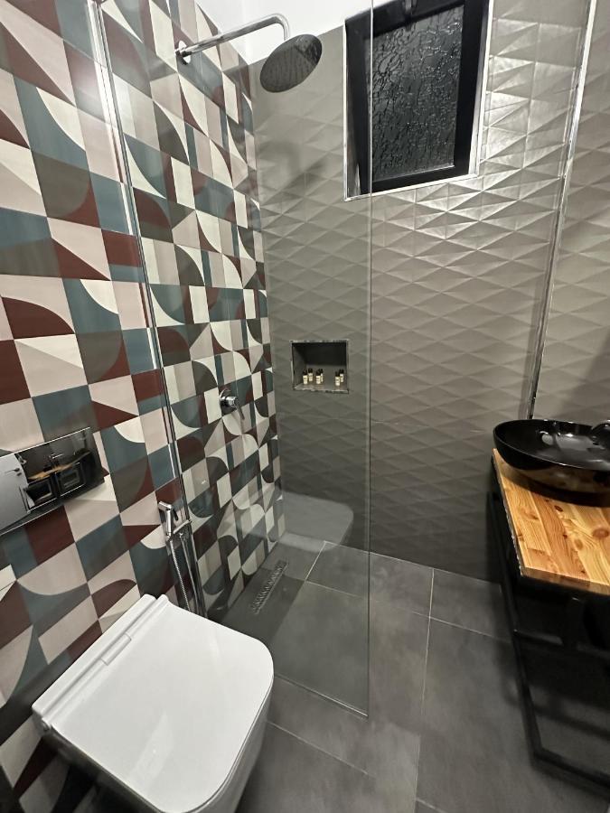 Inn Hotel Vlorë 外观 照片