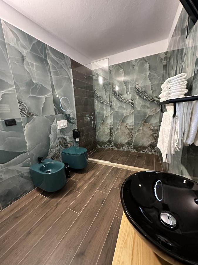 Inn Hotel Vlorë 外观 照片